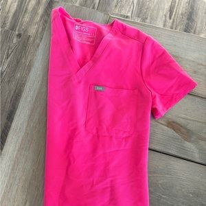 Women’s “shocking pink” size small Catarina one pocket scrub top